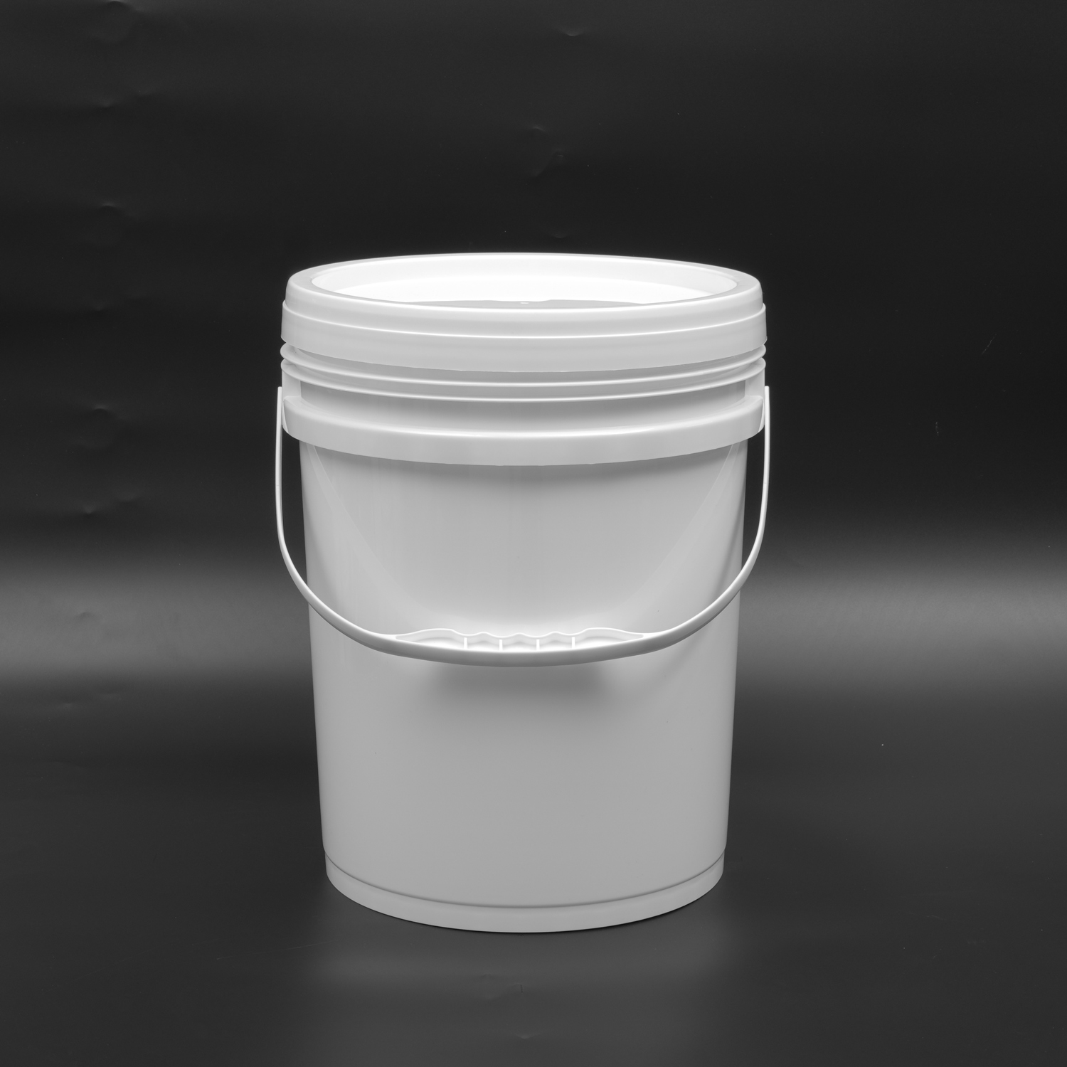 20l PP Bucket B15-NR para tinta básica de água contendo